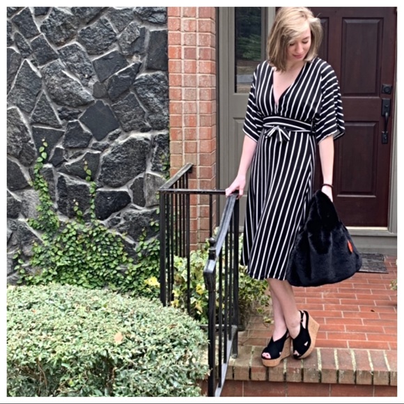 Black and white stripe plunging V neck midi dress - Picture 3 of 8